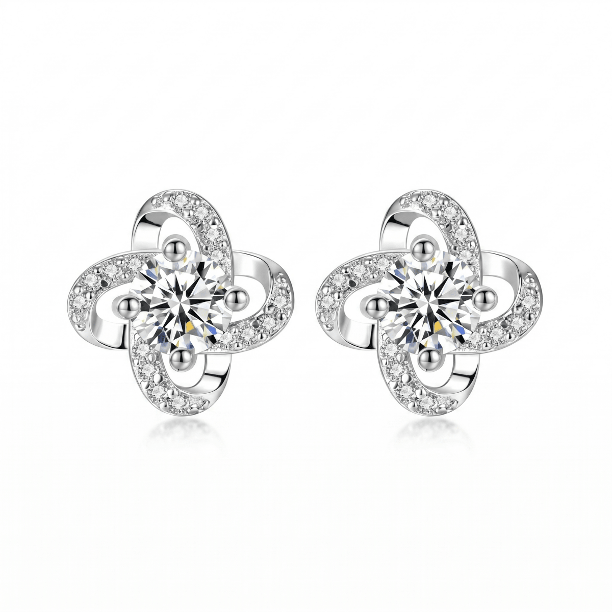 CRYSTAL CLOVER STUD EARRINGS