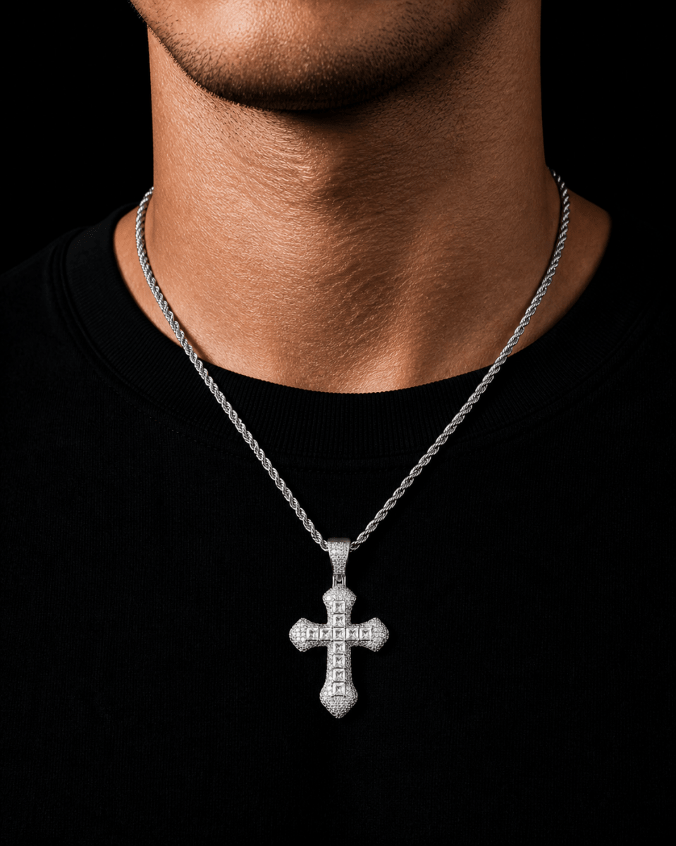 Fallen Angel Pendant | Silver