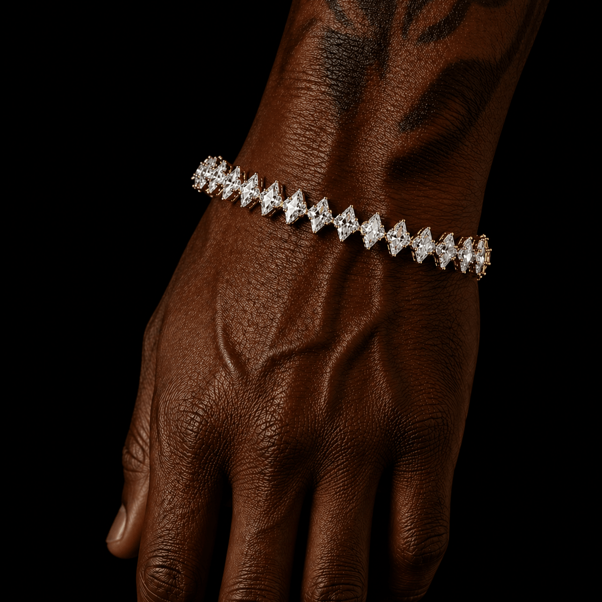 ICED SPIKE TENNIS | GOLD