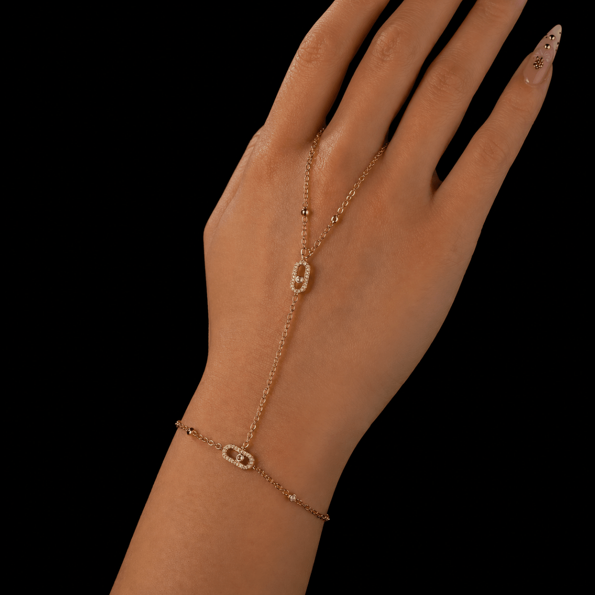 LEA HAND CHAIN