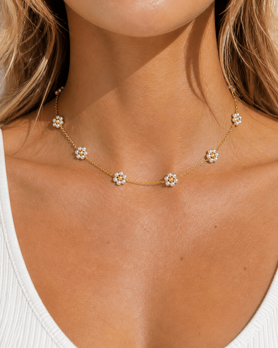 Pearl Daisy Chain Necklace